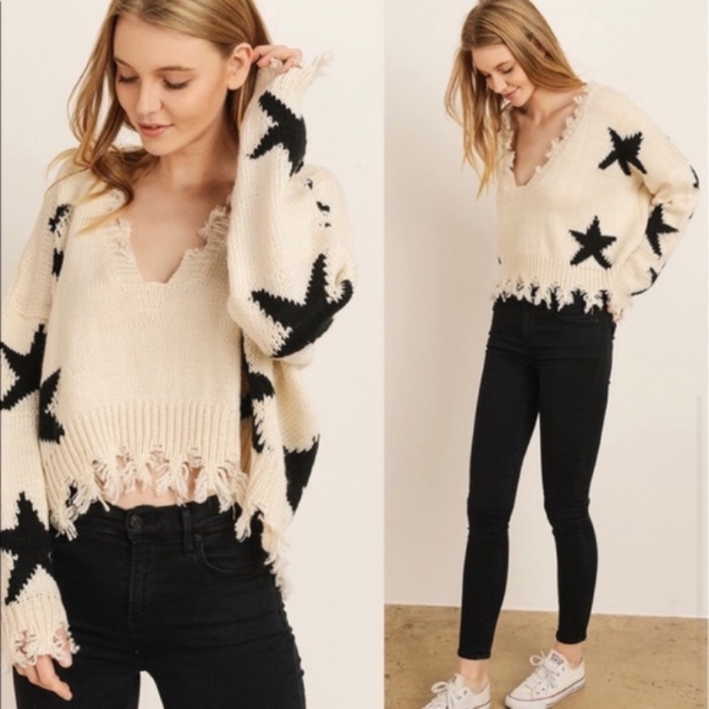049 Cozy Star Print Frayed Oversized Sweater Top